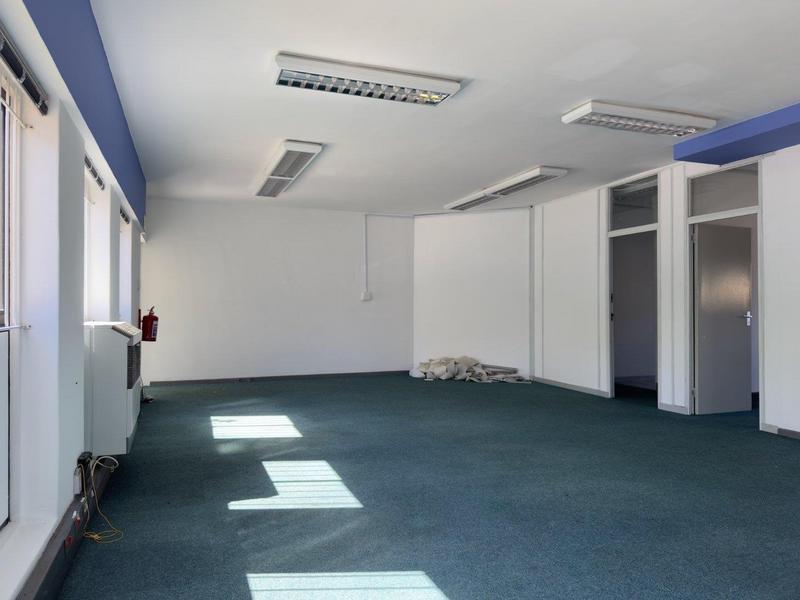 To Let commercial Property for Rent in Claremont Western Cape